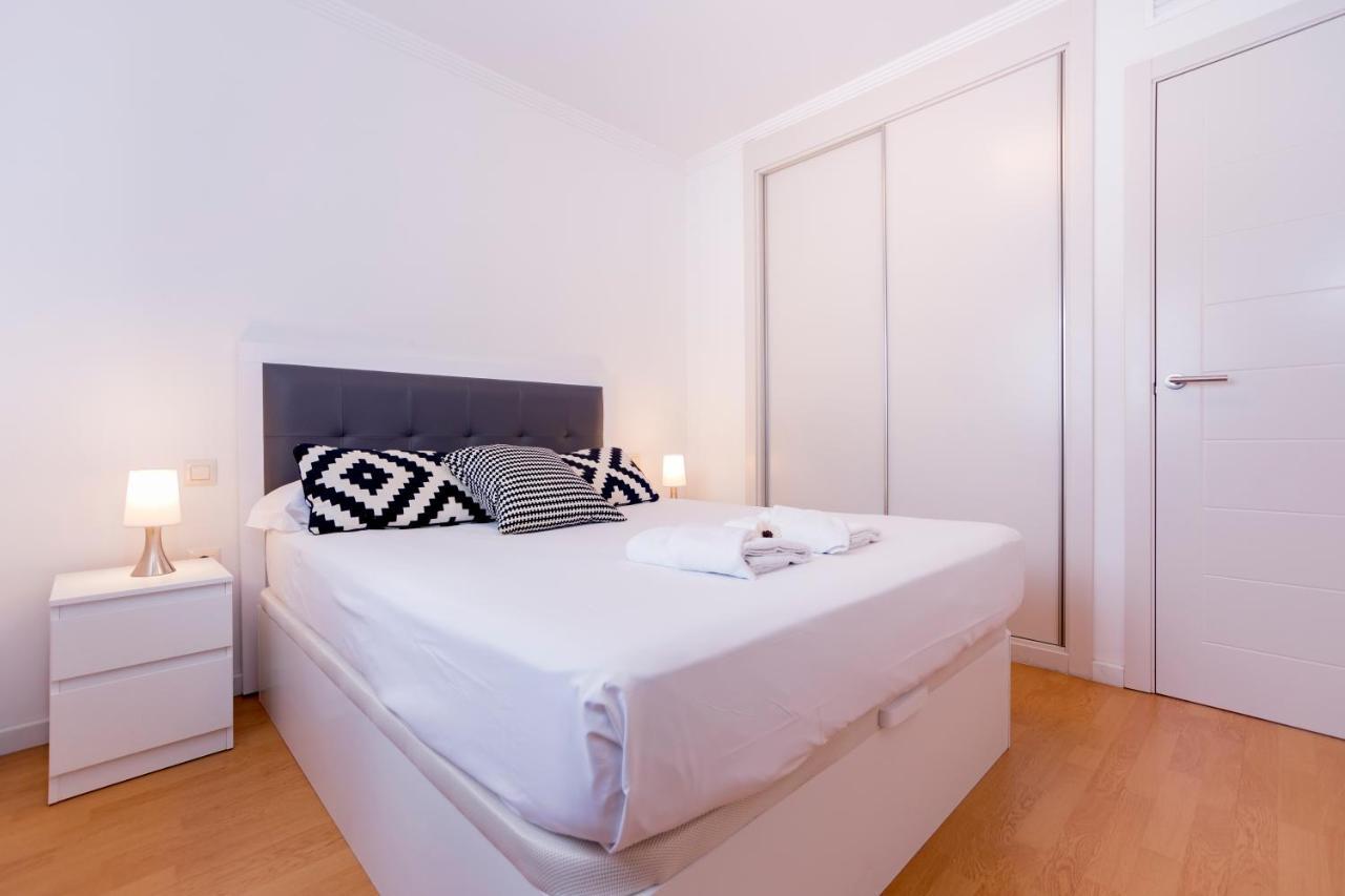 Livemalaga Ventura & Parking Apartment Ngoại thất bức ảnh